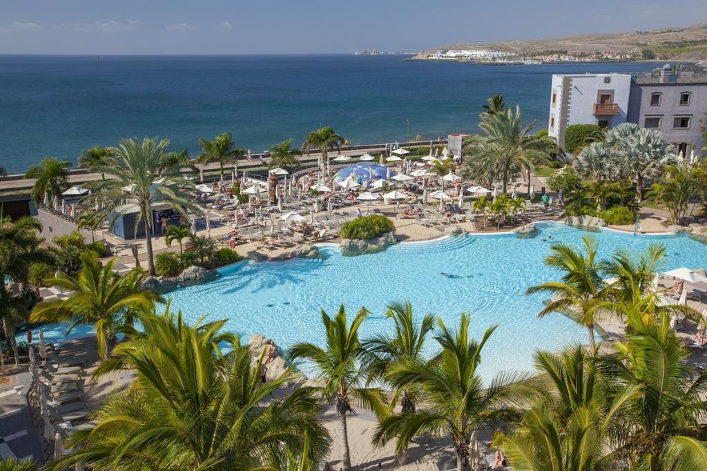 Lopesan Villa Del Conde Resort & Thalasso เมโลเนรัส ภายนอก รูปภาพ The pool at the Sheraton Tel Aviv
